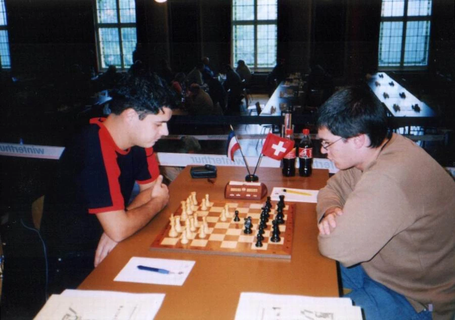 Round 3 game: Petar Benković vs Michael Bucher, Winterthur 2002.