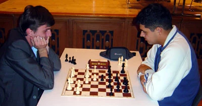 GM Vadim Malakhatko vs IM Petar Benković, duel for first place, Winterthur 2004.